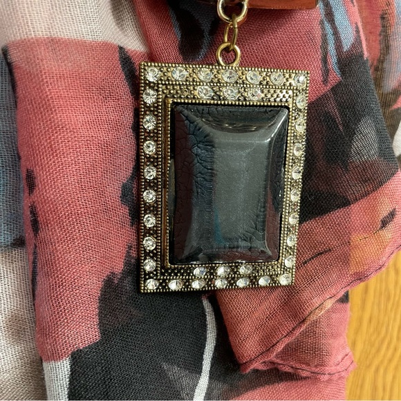 Pendant Scarf Ladies Scarf - Picture 14 of 16